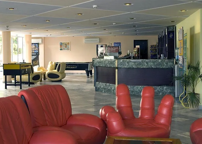 Compass ホテル アルベナ