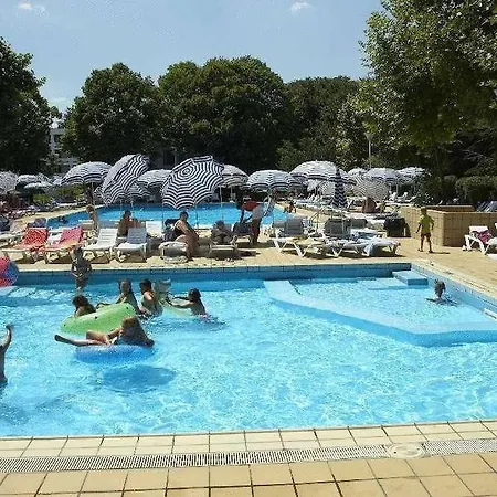 Hotel Kompas 3*