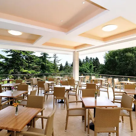 Kompas Hotel 3*