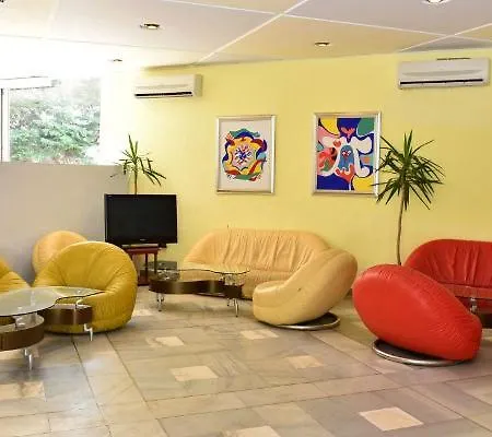 Kompas Hotel 3*